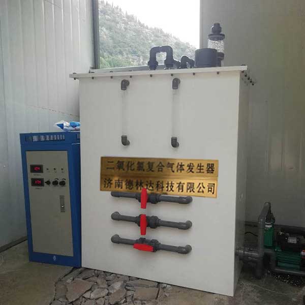 電解法全自動二氧化氯發(fā)生器多少錢 濟南德林達廠家直銷